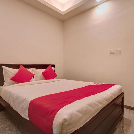 Hotel O Blue Moon Singanallur Exterior photo