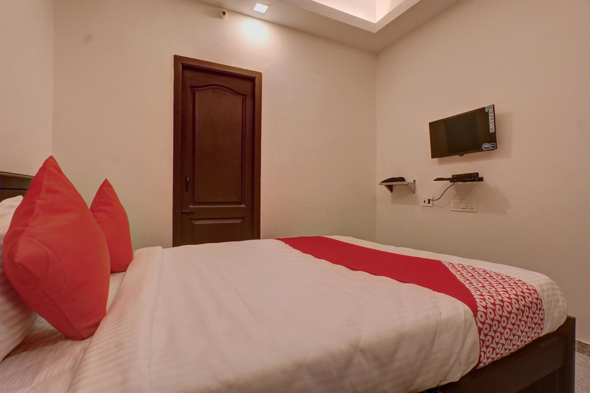 Hotel O Blue Moon Singanallur Exterior photo